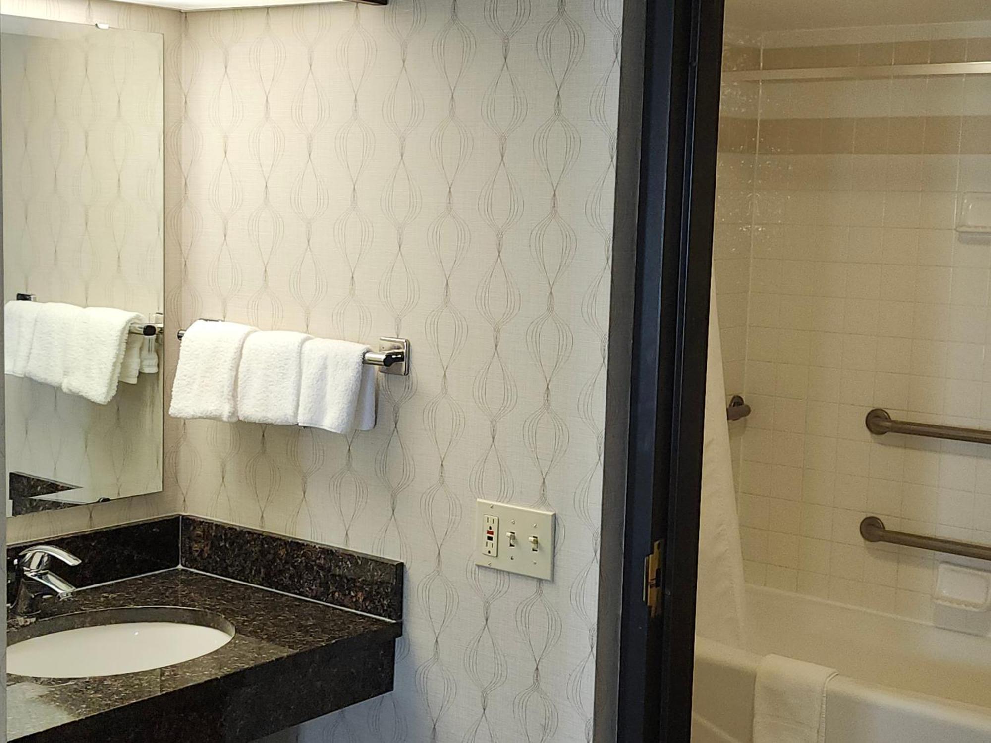 Heritage Inn & Suites The Woodlands, Trademark By Wyndham المظهر الخارجي الصورة